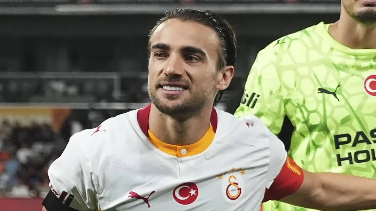 Galatasaray'da Yunus Akgün'den Fenerbahçe derbisi sözleri! "Kazanıp camiamıza hediye etmek istiyoruz"