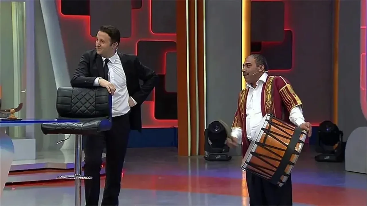 İlker Ayrık’tan yıllar sonra gelen Ben Bilmem Eşim Bilir itirafı! Programın perde arkasını anlattı: “Farklı bir dinamik oluştu”