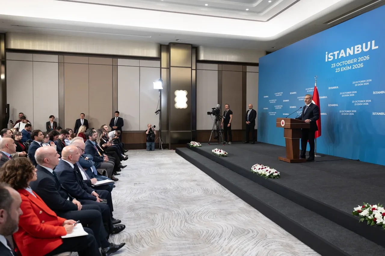 İstanbul’da tarihi zirve! 7 ülke aynı masada: Türkiye’nin planı ne?