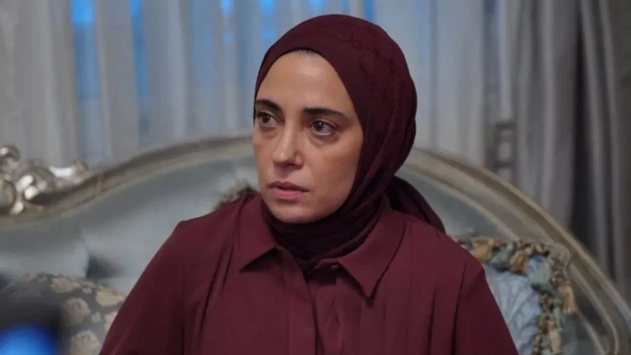 Kızılcık Şerbeti’nde Nursema heyecanı kısa sürdü! Yeni bölüm fragmanı seyirciyi ikiye böldü 