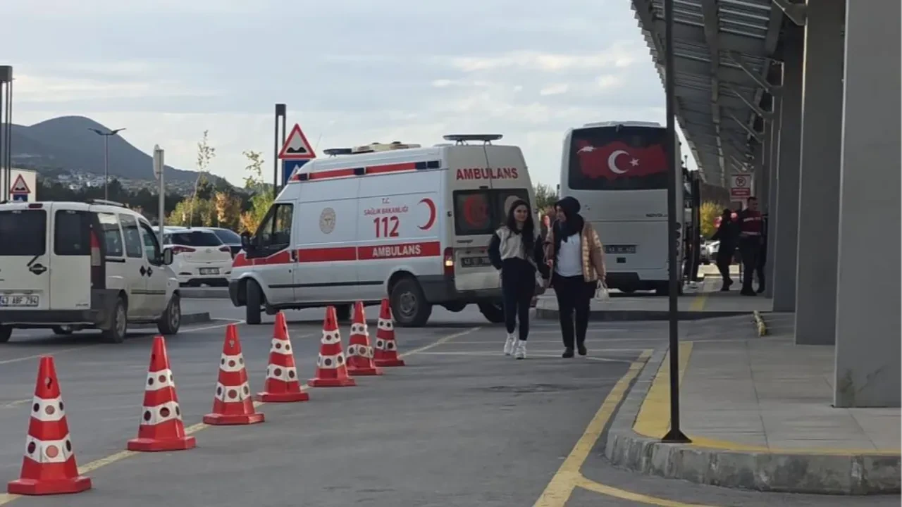 Lisede ikram edilen yemek öğrencileri hastanelik etti