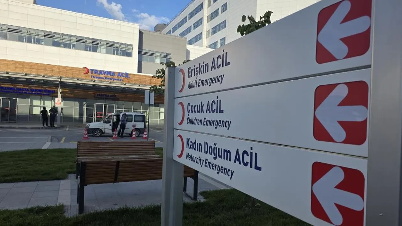 Lisede ikram edilen yemek öğrencileri hastanelik etti