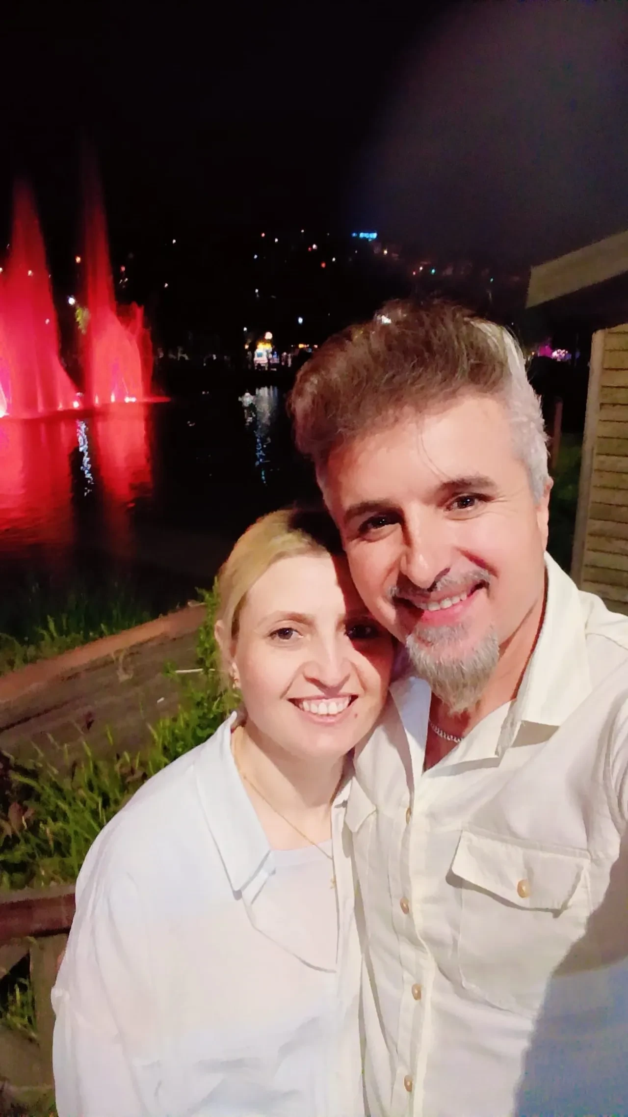 Üç çocuk annesi kadın yağ aldırma ameliyatında can verdi! Eşi anlattı: "Herkes çıkıp gitmişti"