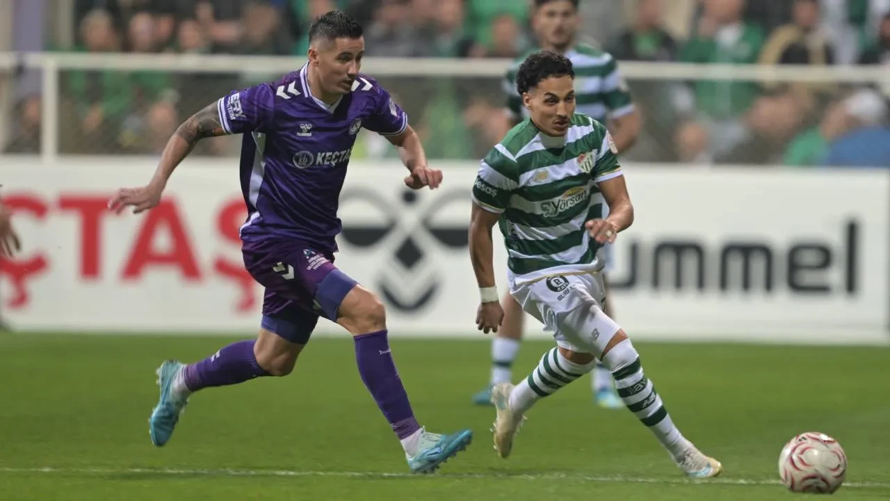 Bursaspor liderliğe yükseldi! Yeşil-beyazlılar Ankara Keçiörengücü'nü 4-2 yendi