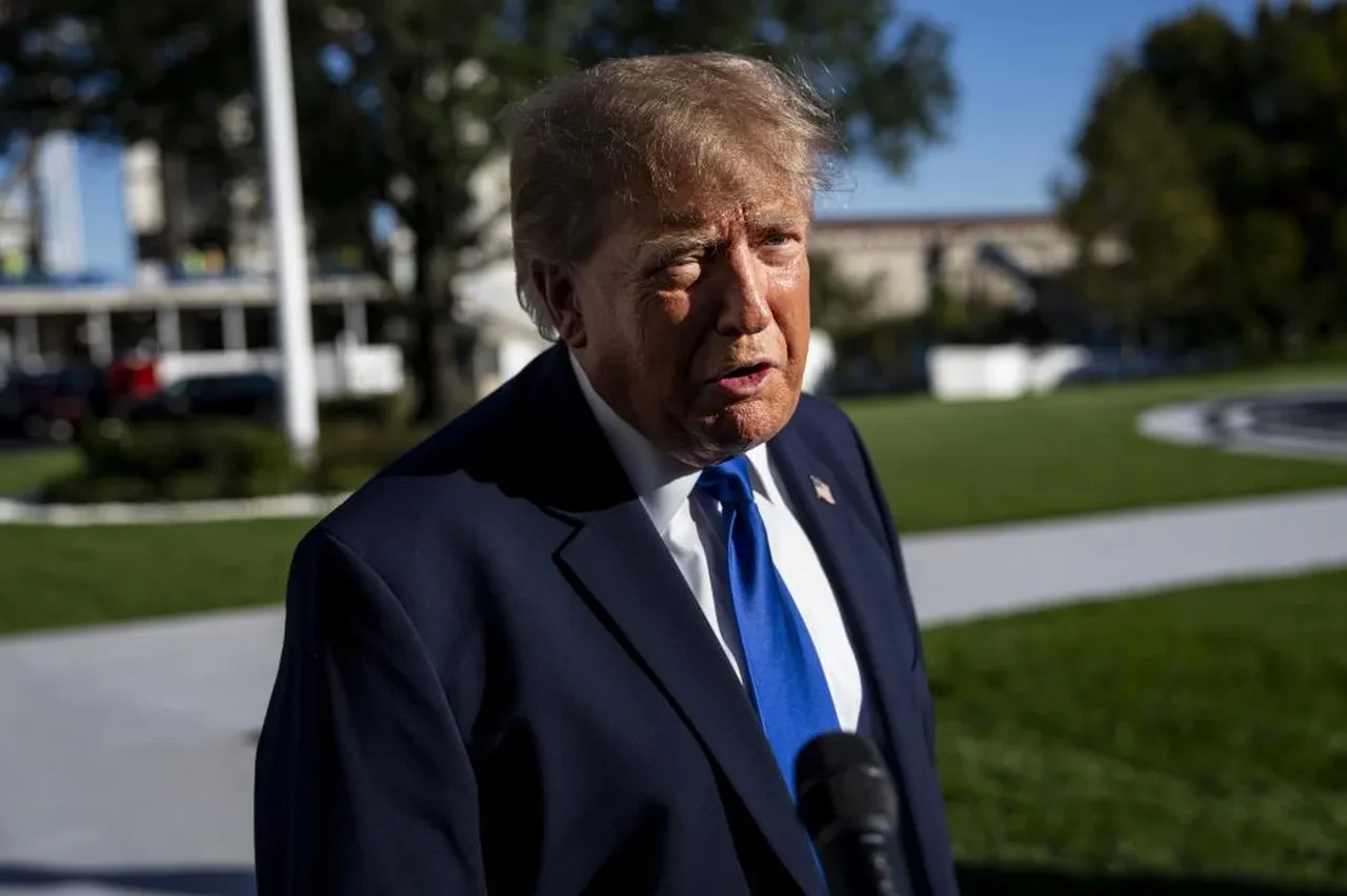 Donald Trump'tan İran'a saldırı sinyali: Yeniden bombalama ihtimalim var