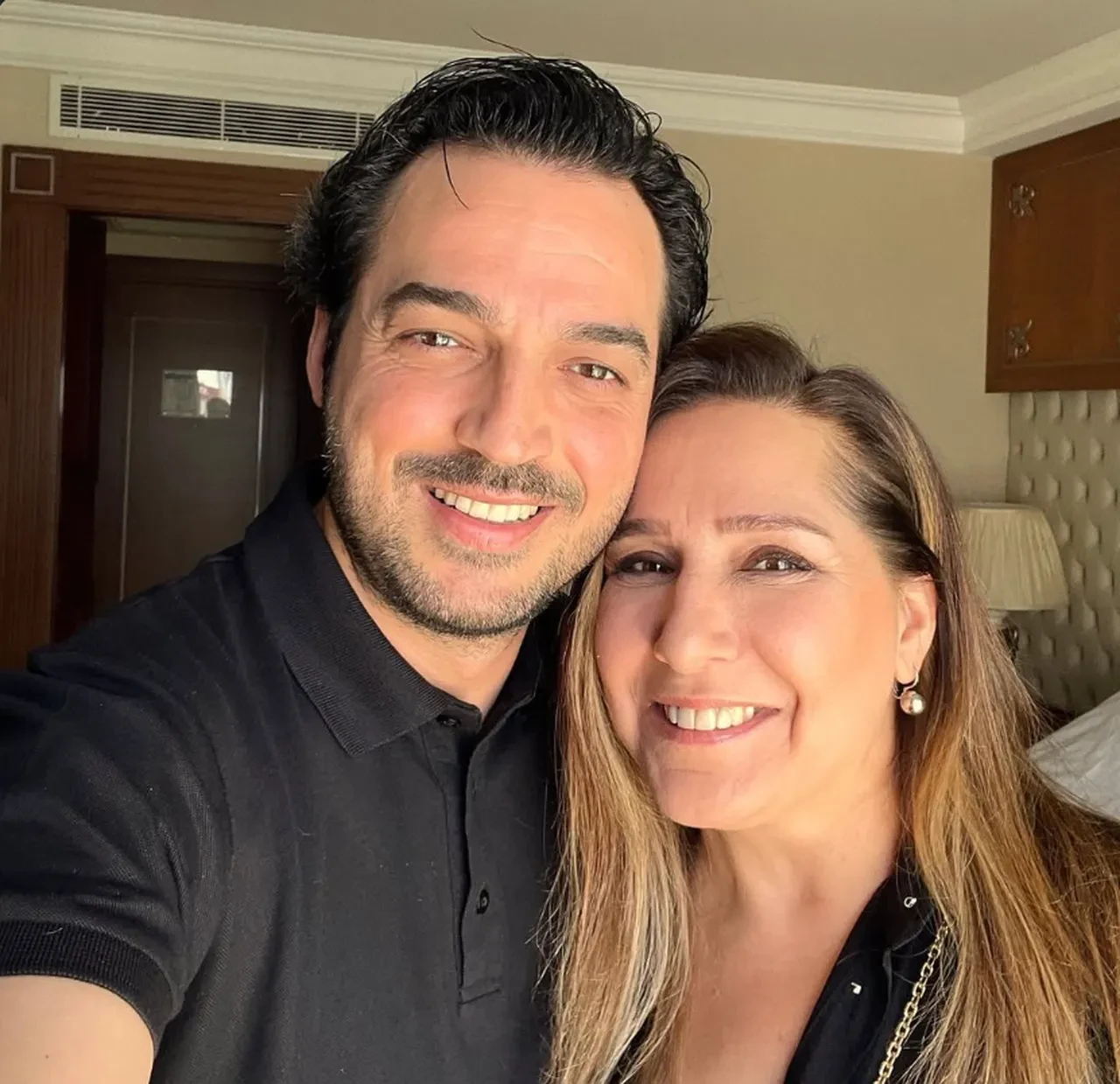 Gülhan Tekin eşi Hasan Elmas ile nasıl tanıştığını ilk kez anlattı