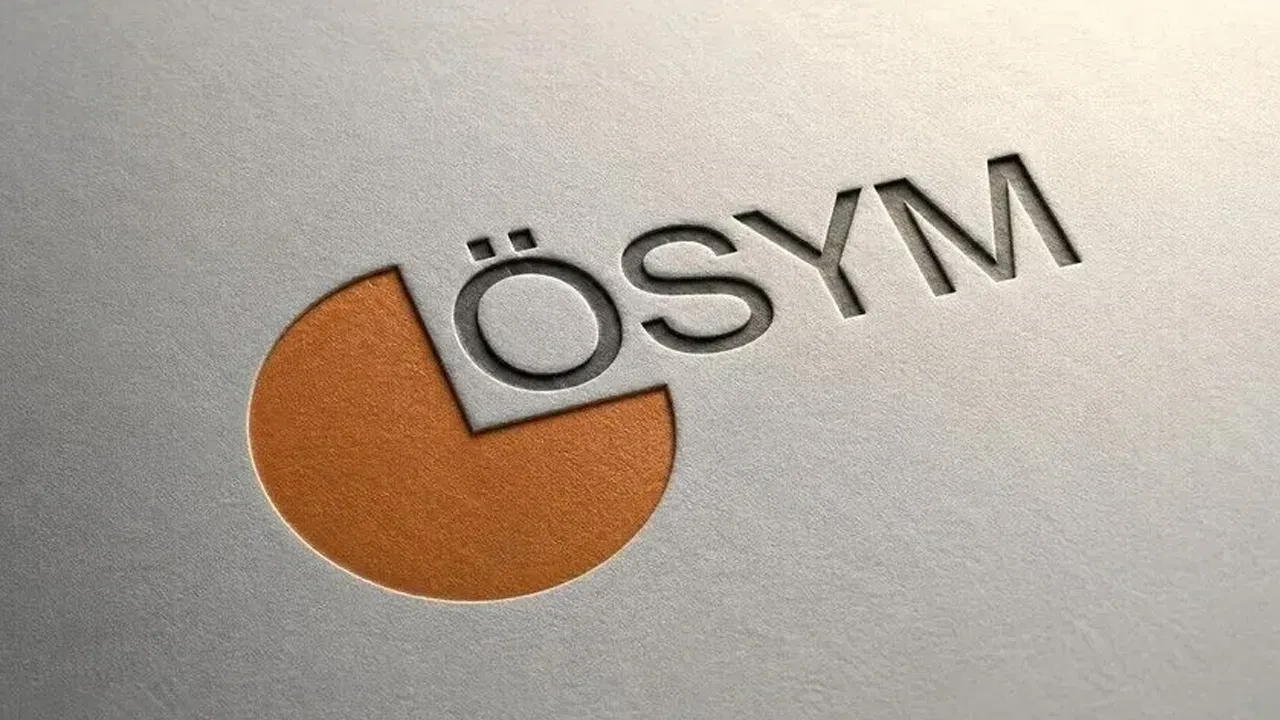 KPSS heyecanı başladı: 3 milyona yakın aday ter döküyor 