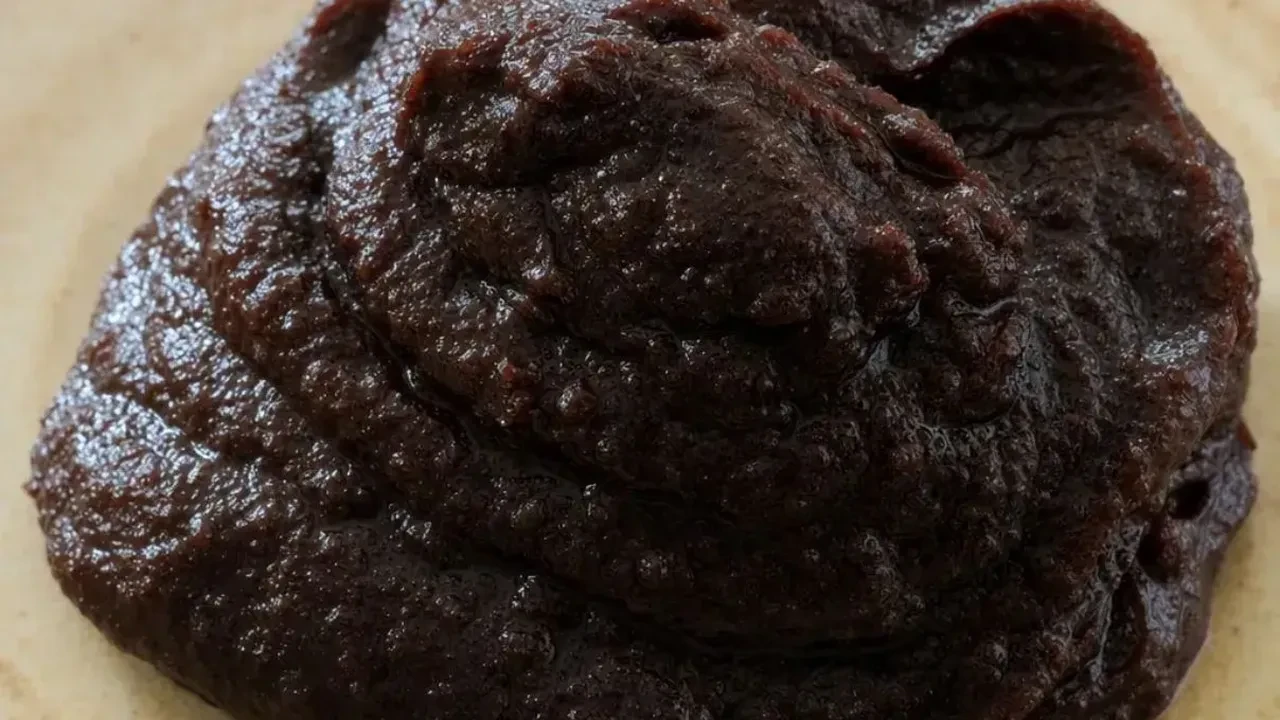 MasterChef’te siyah sarımsak merak uyandırdı! Siyah sarımsak ezmesi nasıl yapılır?