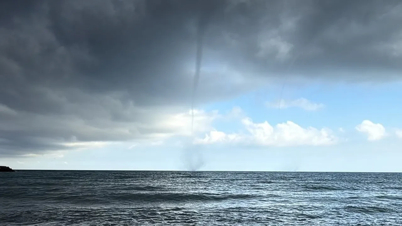 Meteoroloji’nin ardından İçişleri Bakanlığı da uyardı! Çok kuvvetli sağanak yağış kapıda: Hortum riskine dikkat