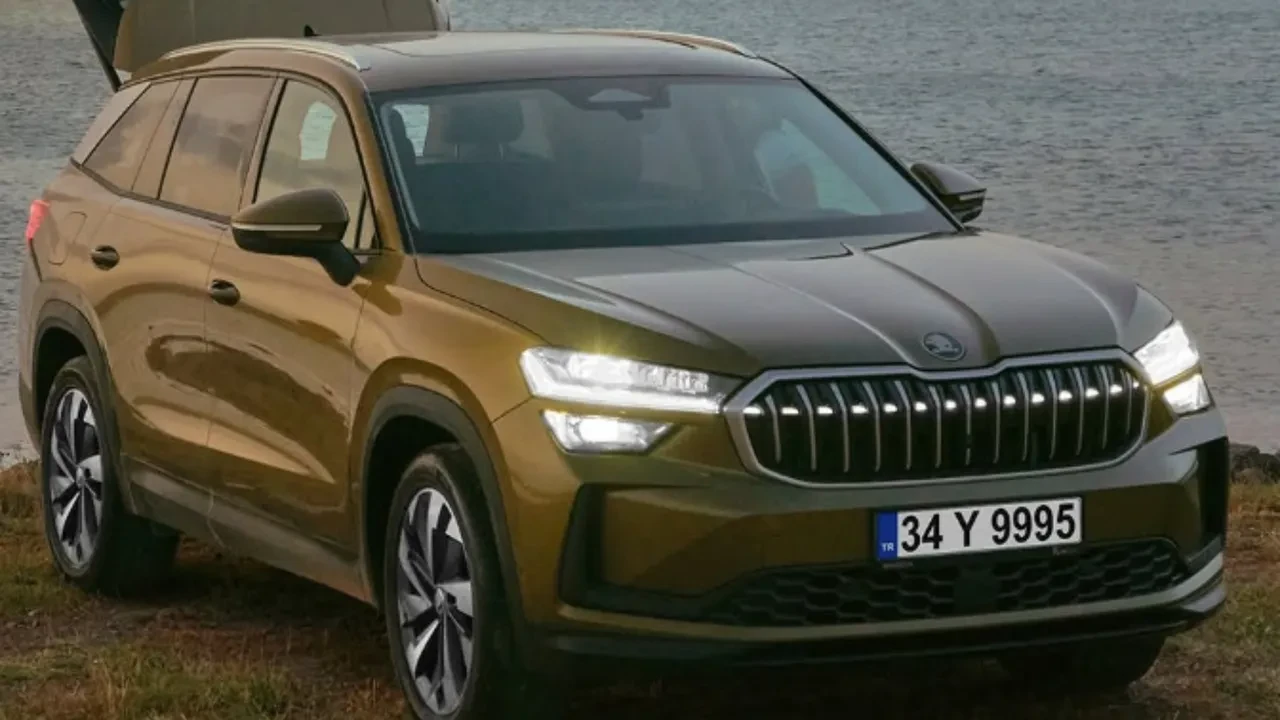 Skoda Ekim 2026 fiyat listesinde sürpriz! Bazı modellerde zam yok: İşte Skoda Octavia, Elroq, Superb, Kamiq, Scala, Fabia ve Karoq güncel fiyatları