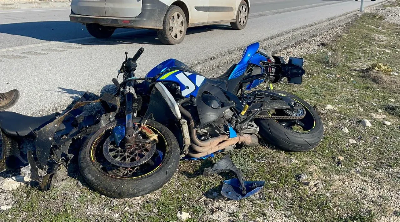 Sosyal medyadaki tehlikeli sürüşler gelir kapısı oldu, kazalar katlandı! Bursa Bizim Platformu’ndan kapsamlı trafik raporu: "Çalıştay şart"