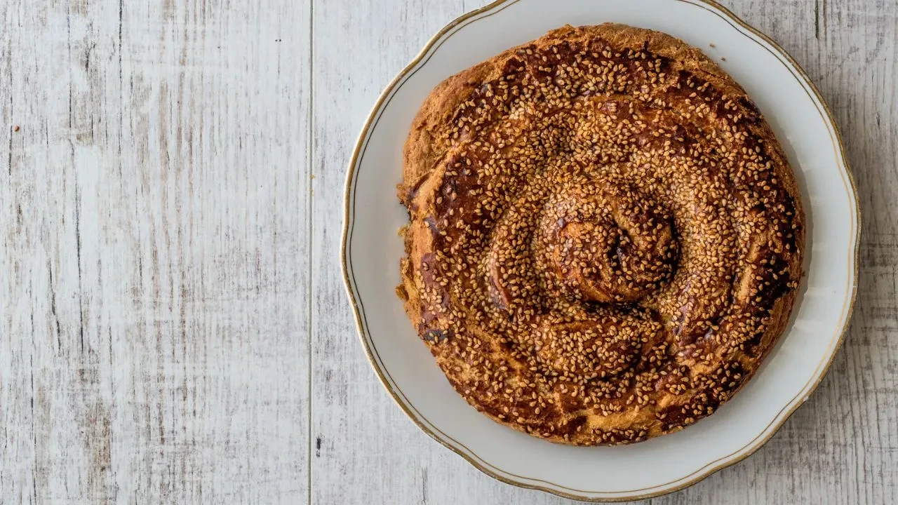 Tahinli çörek evde nasıl yapılır? Tahinli çörek hangi tahinle yapılır?