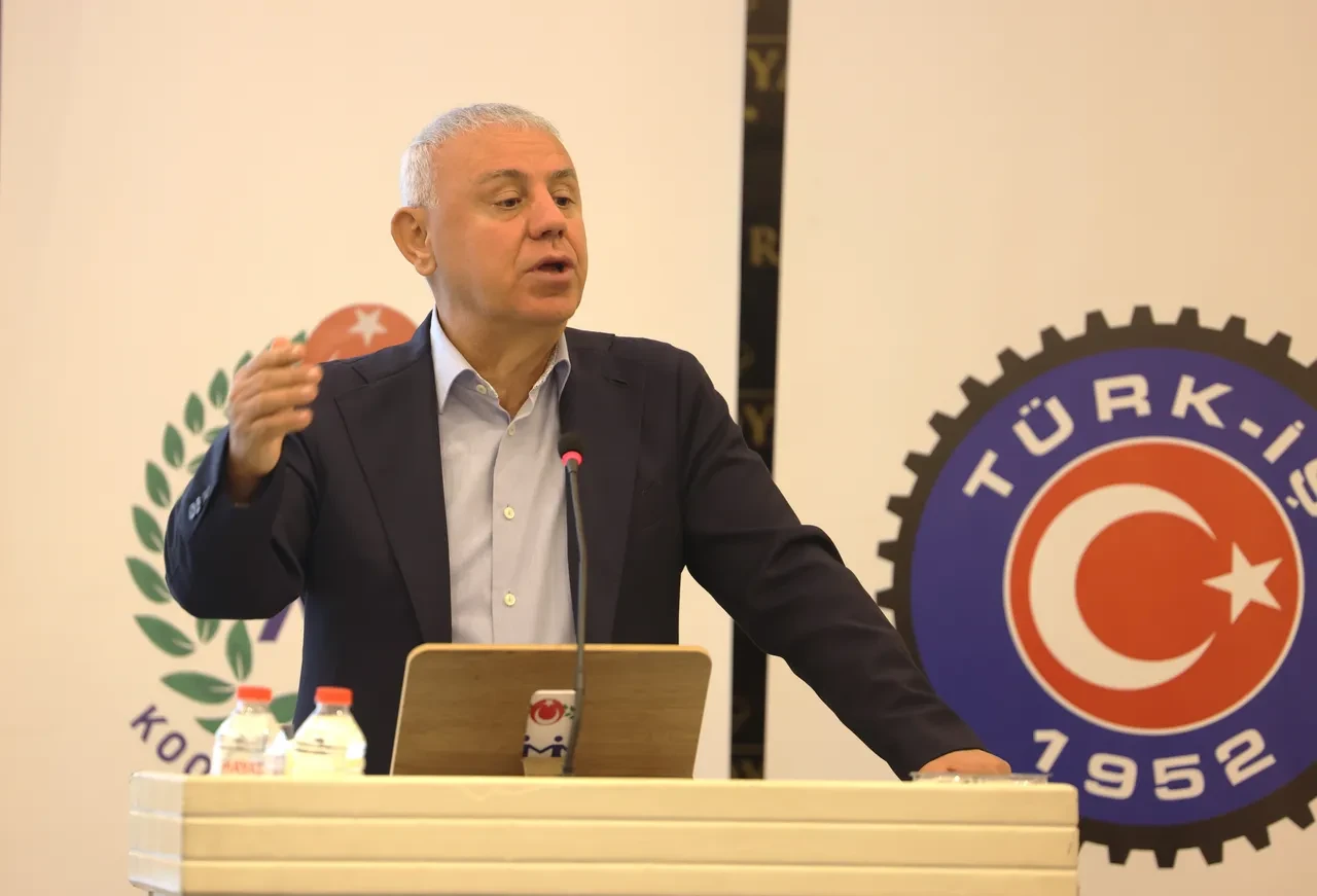 TÜRK-İŞ'ten vergi çıkışı: Gelir vergisinin yüzde 65'ini çalışanlar ödüyor