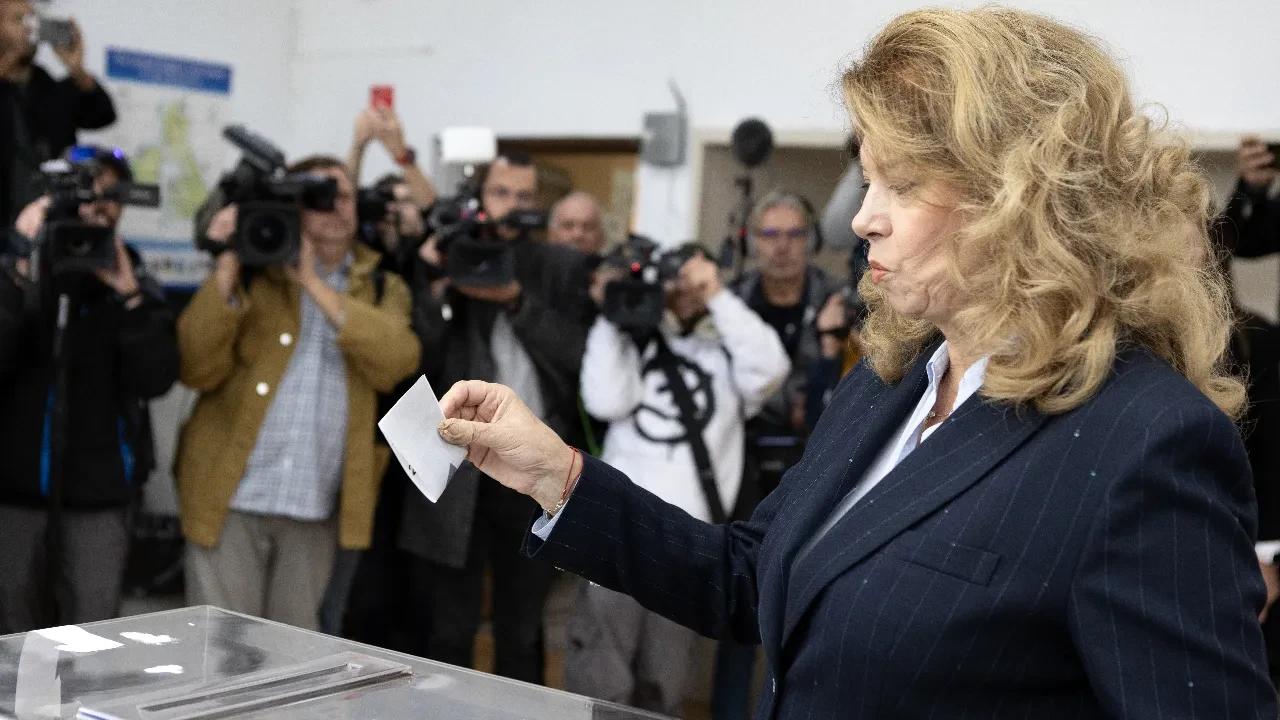 Bulgaristan'da cumhurbaşkanlığı seçimi ikinci tura kaldı