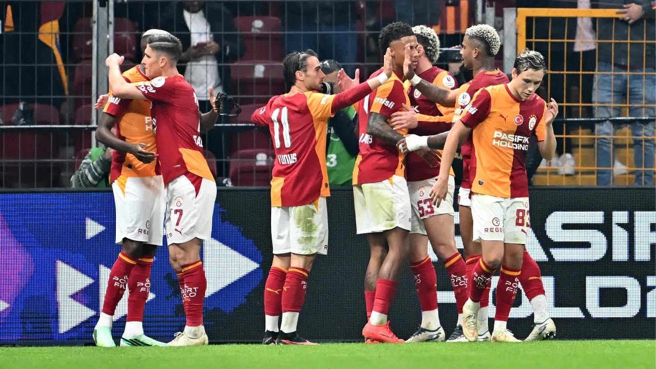 Dev derbide kazanan Galatasaray! Sarı-kırmızılılar, Fenerbahçe