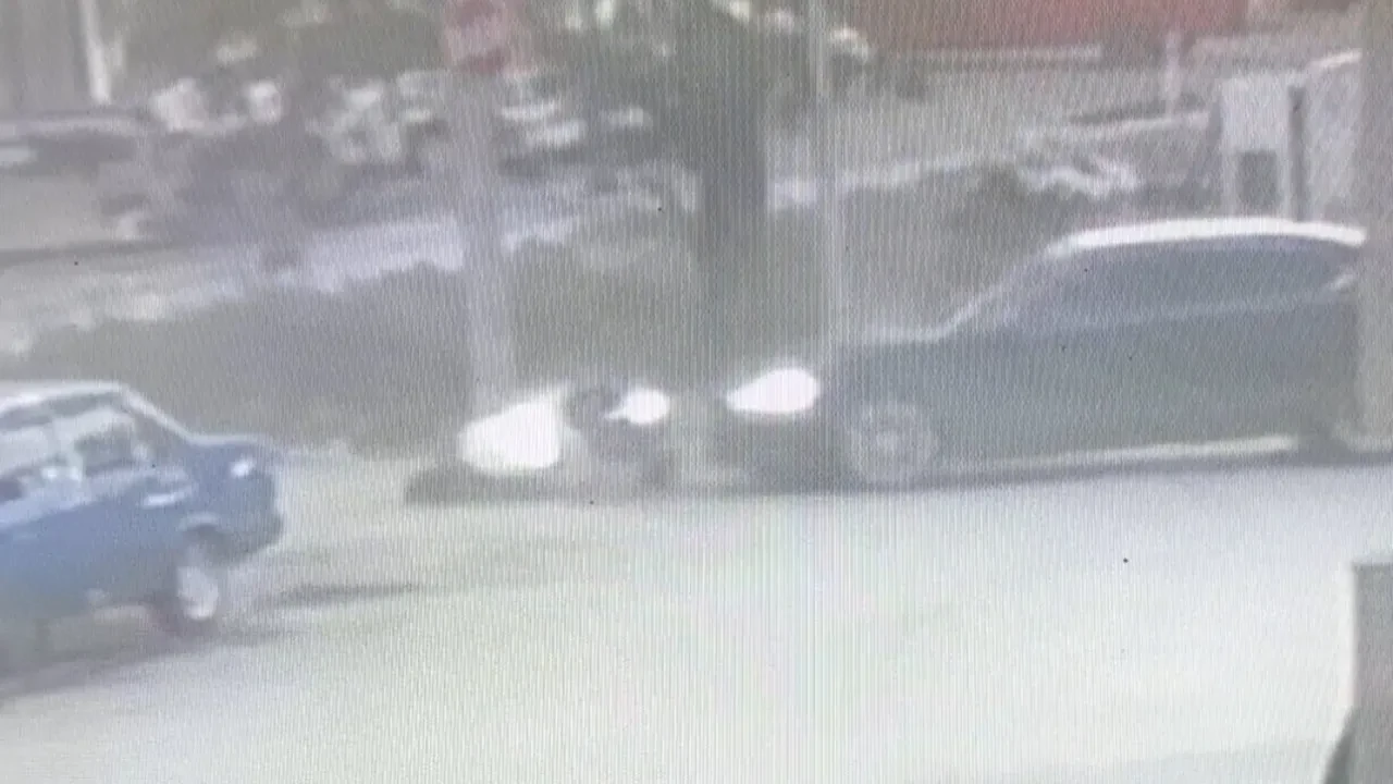 Edirne’de kaza! Motosikletli metrelerce sürüklendi 