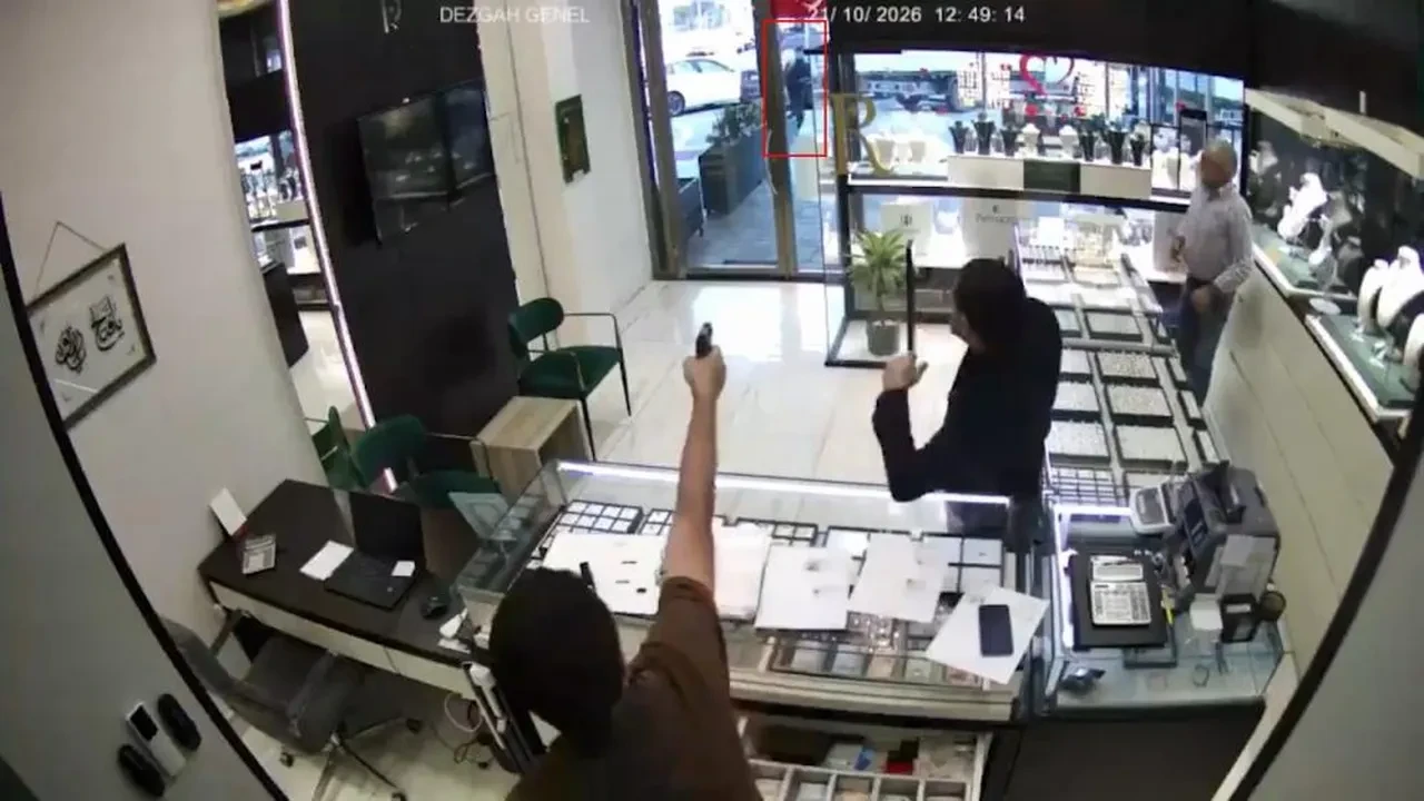 Kuyumcudaki dehşette yeni detay! Saldırganın teklifi şoke etti: "Kolyeyi ver senin için adam vururum"