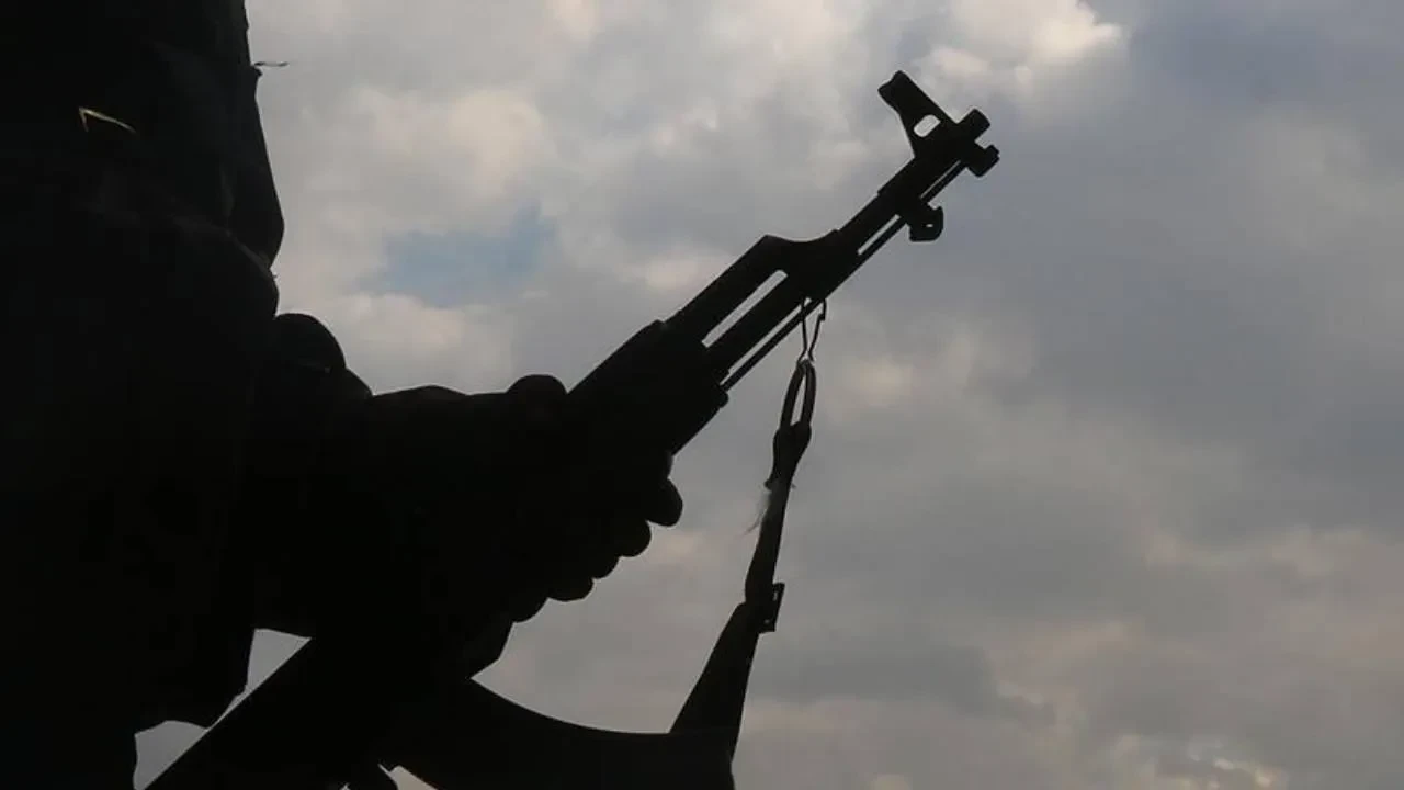 Terör örgütü PKK Sincar'dan çekiliyor, silahlar devlete teslim edilecek