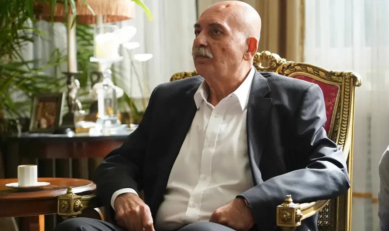 Tuzlu Kahve’de Settar Tanrıöğen’in başındaki iz dikkat çekti! Seyirci ne olduğunu arattı