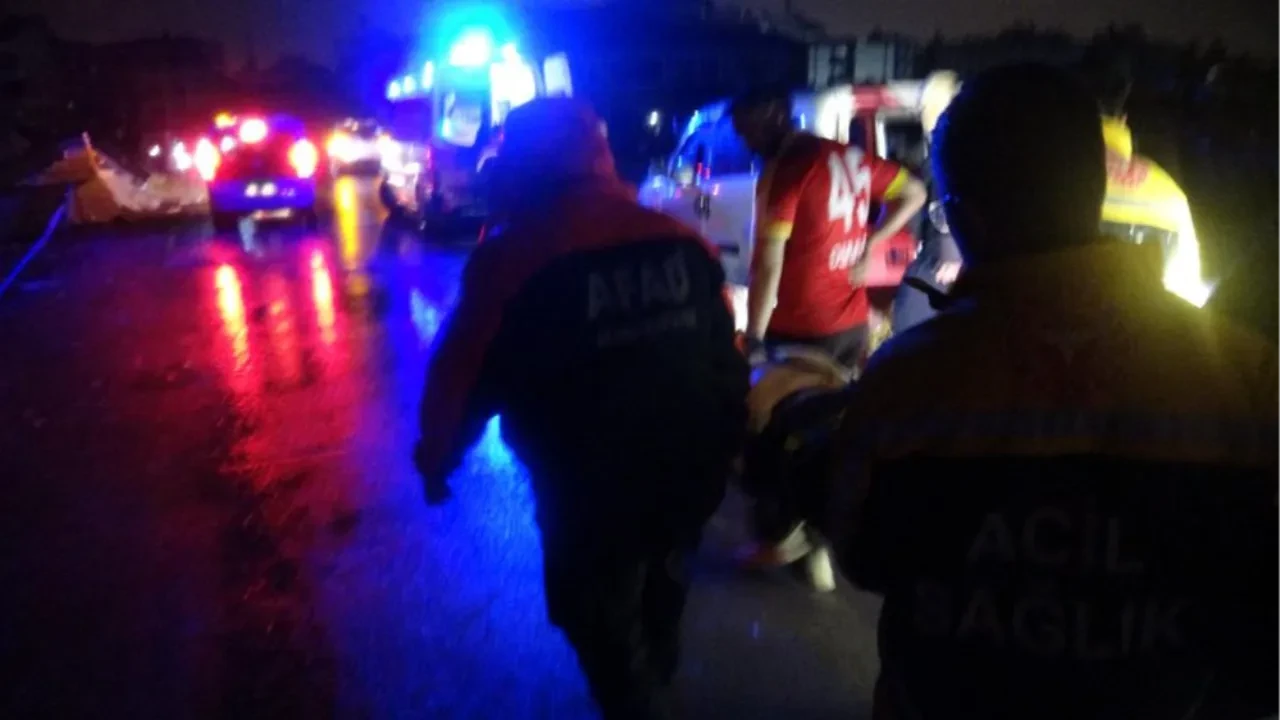 Antalya'da hortum faciası: 4 işçi hayatını kaybetti, 2 işçi yaralı