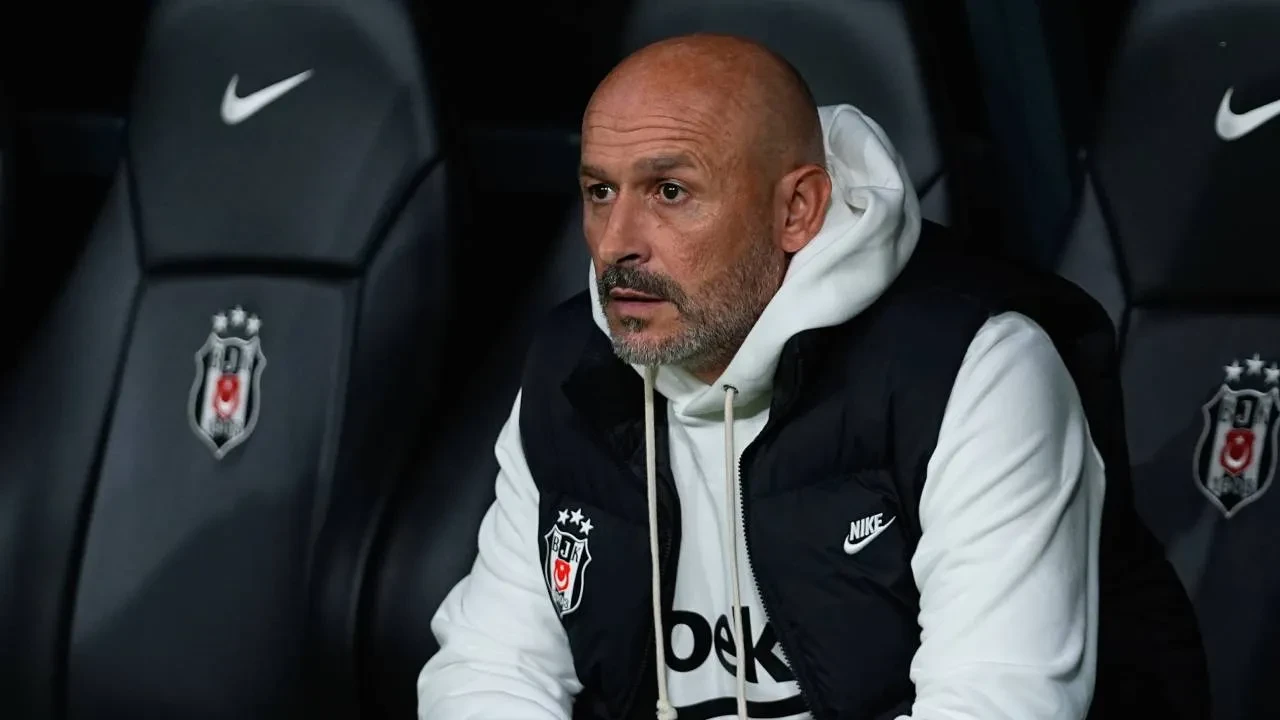 Beşiktaş'ta Italiano, İstanbul Başakşehir galibiyetiyle ilgili konuştu! "Takım harika performans gösterdi"