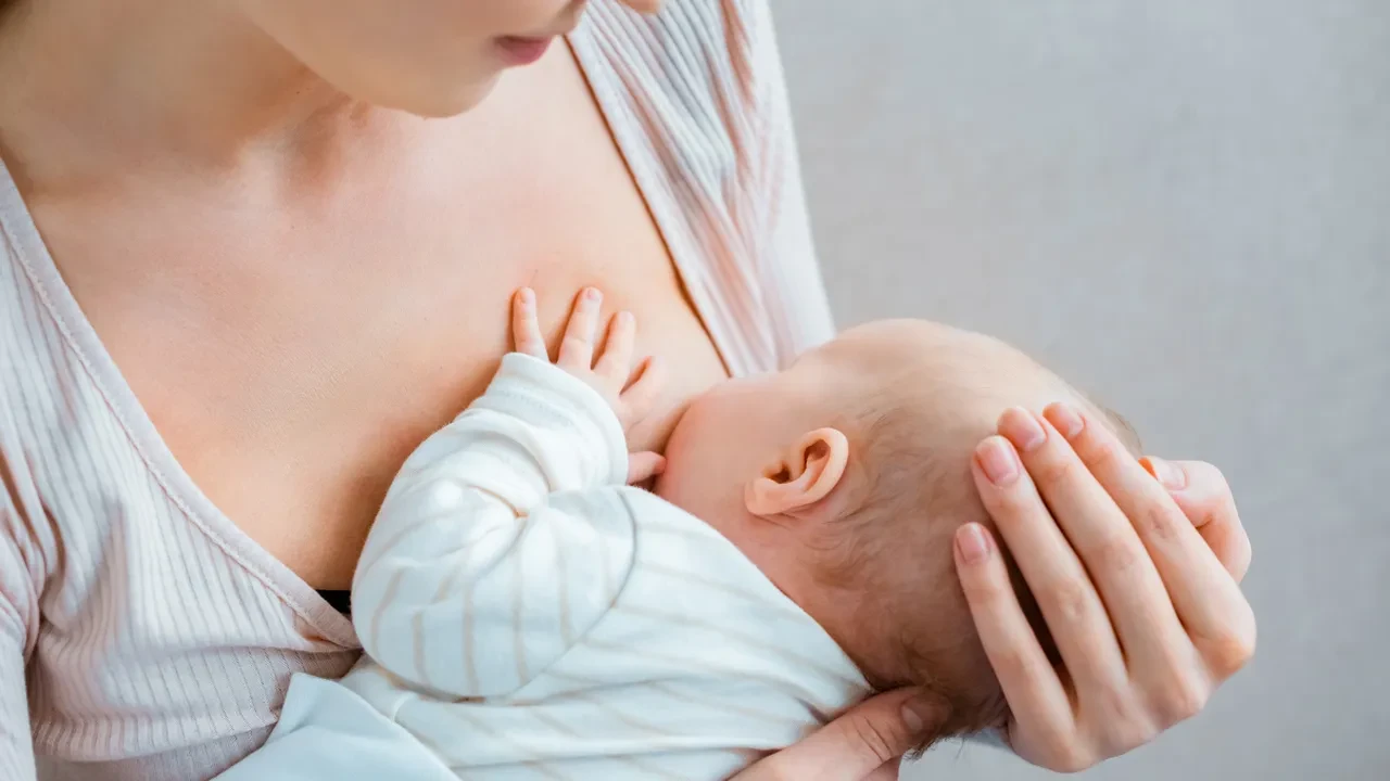 Emziren annelerin kaçınması gereken besinler nelerdir? Hem anne de hem bebekte gaz yapan besinler