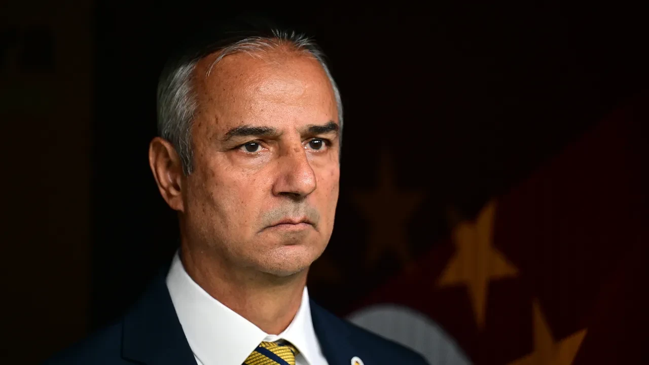 Fenerbahçe'de İsmail Kartal istifa etti
