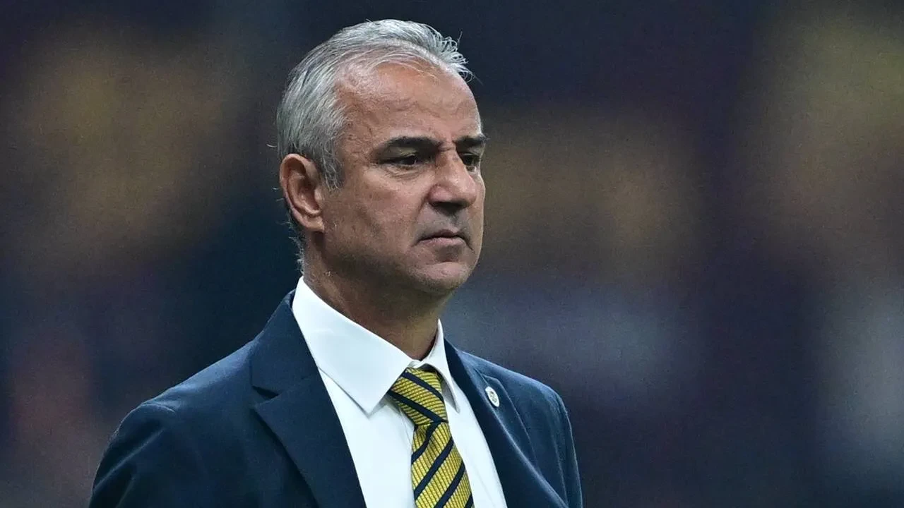 Fenerbahçe'de İsmail Kartal istifa etti