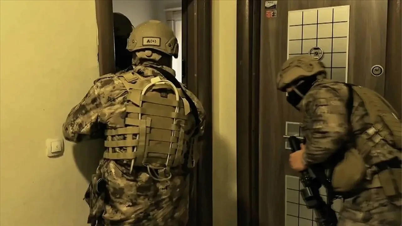 İçişleri Bakanı Sayın Mustafa Çiftçi açıkladı: Yıl içinde çetelere bin 741 operasyon, 8 bin tutuklama
