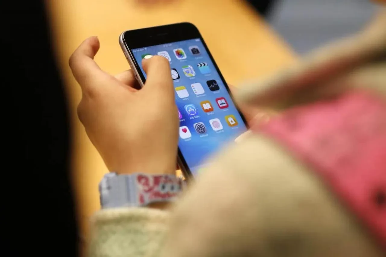 iOS 27.2 güncellemesi yayınlandı: iPhone'larda 160’tan fazla güvenlik açığı kapatıldı