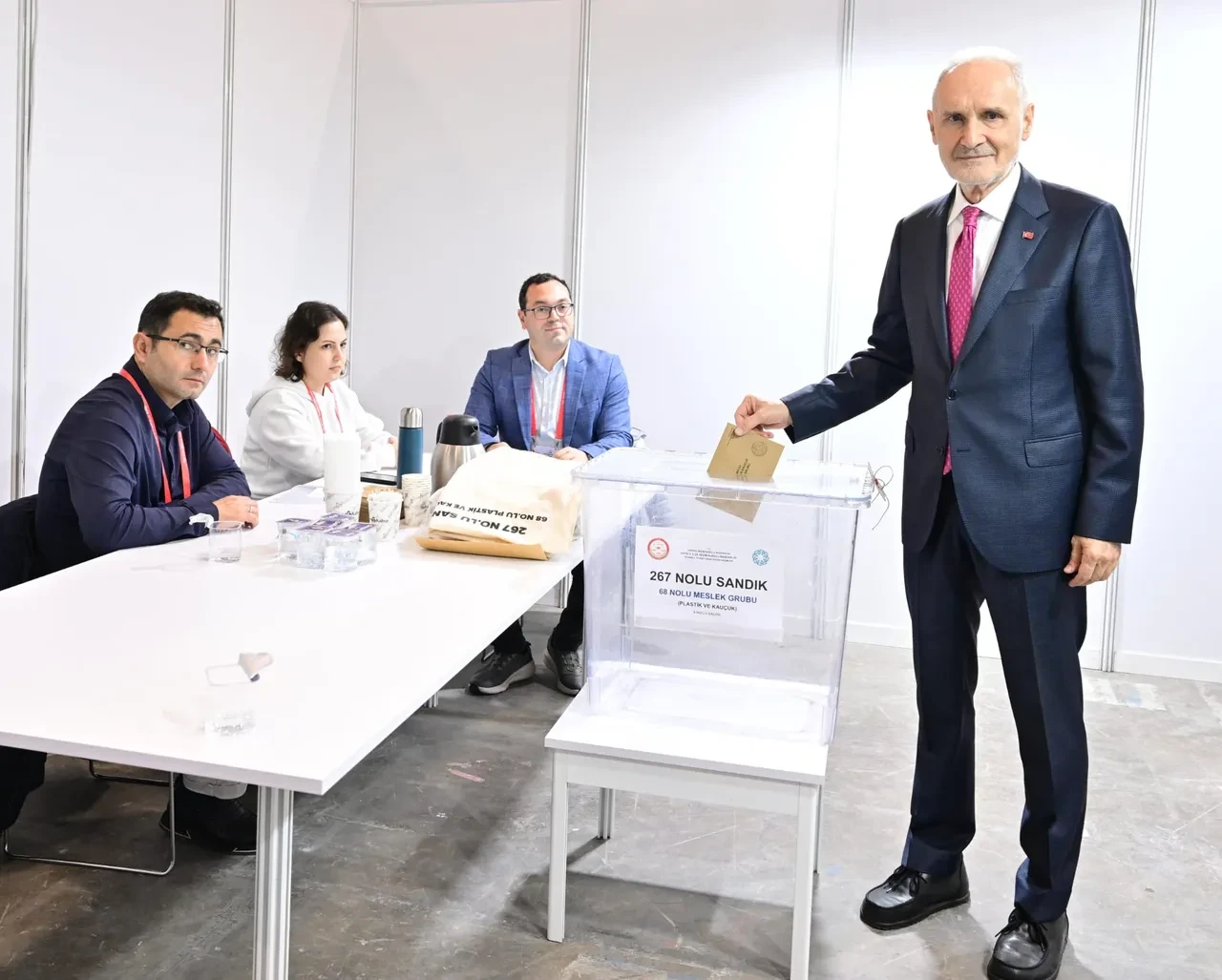 İstanbul iş dünyası bugün sandık başında