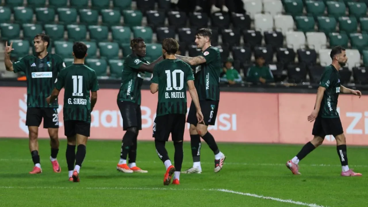 Kocaelispor, kupada 3-0'lık skorla turladı
