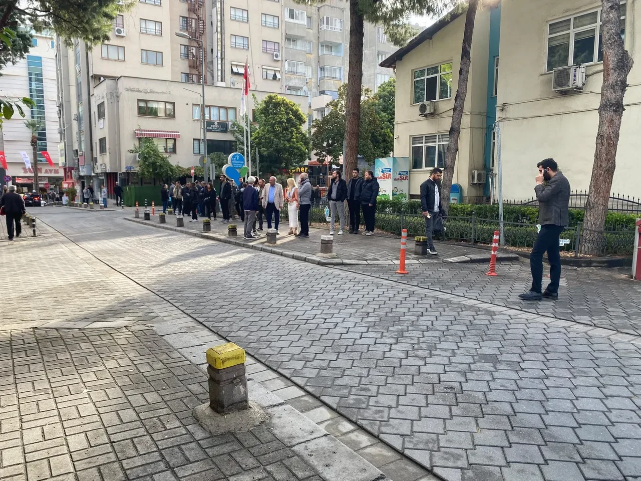 Merkezefendi Belediyesi'ne operasyon: Başkan Şeniz Doğan ve eşi de gözaltında