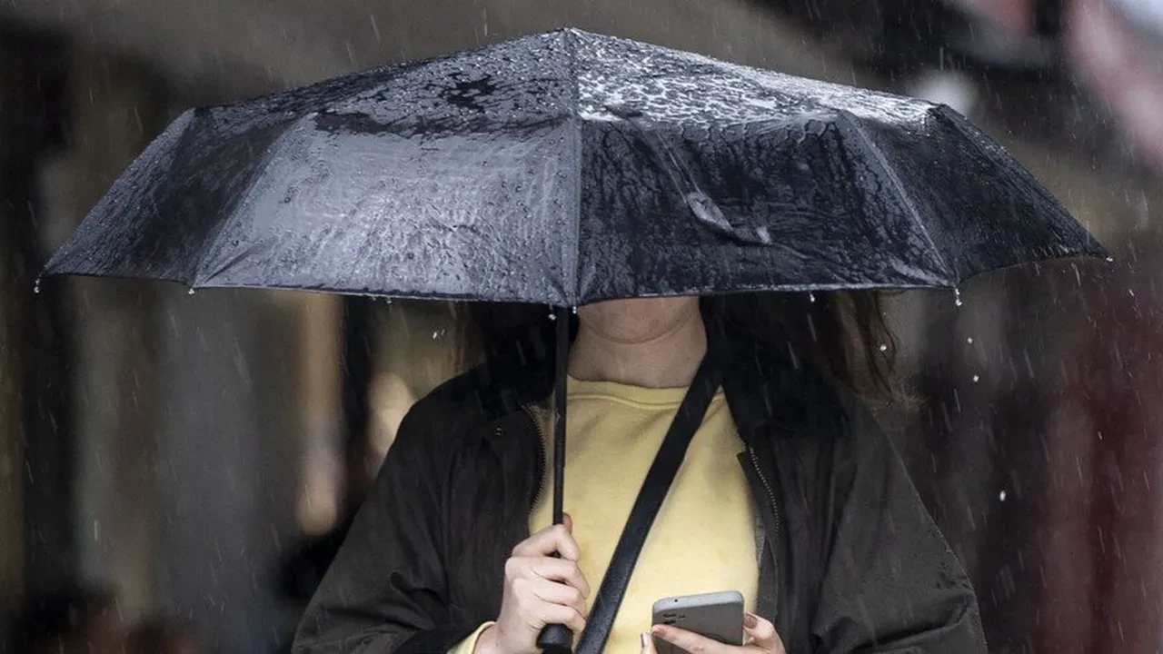 Meteoroloji'den 17 kent için uyarı: Kuvvetli sağanak etkisini artırarak devam edecek