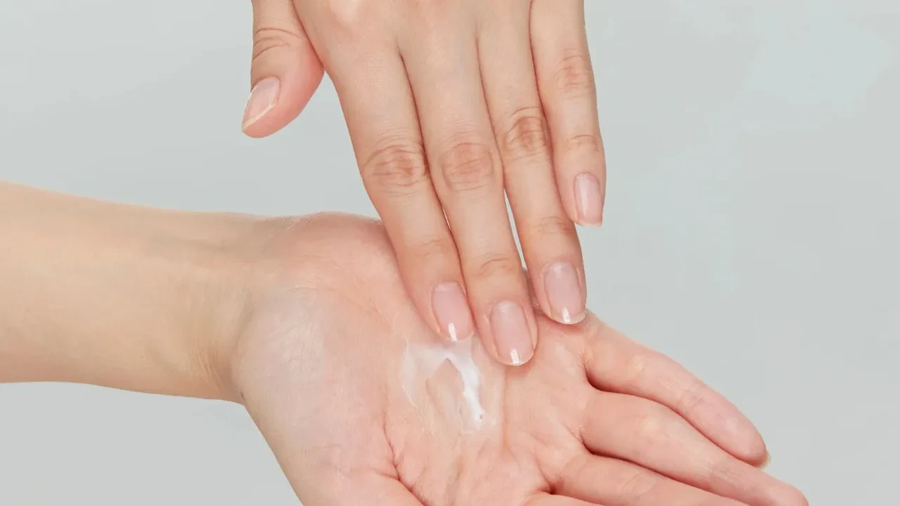Nistatin krem antibiyotik midir? Nistatin krem ne işe yarar? Nistatin krem kimler kullanır?