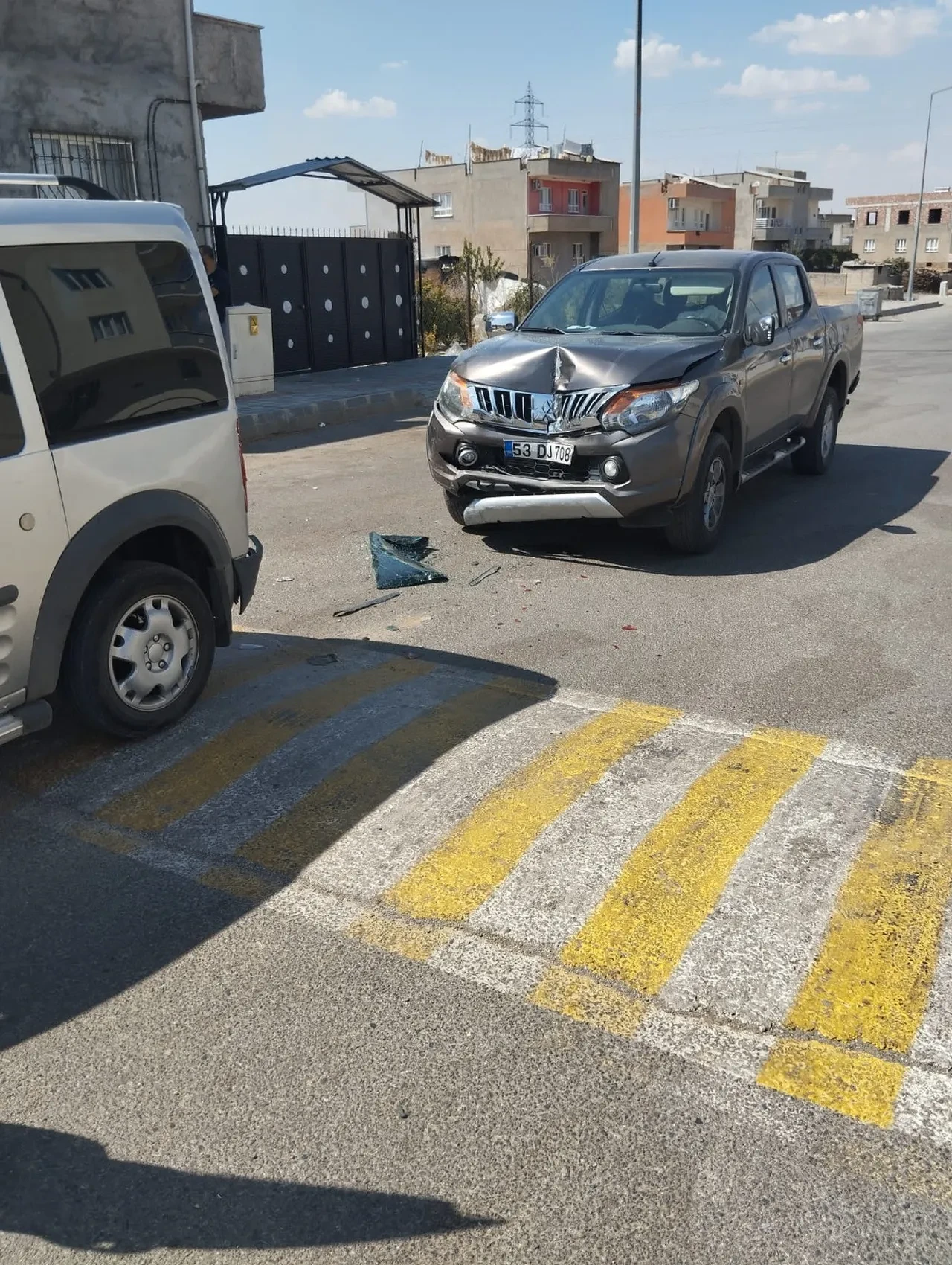 Sahte araç kazalarıyla sigorta vurgunu: 43 gözaltı