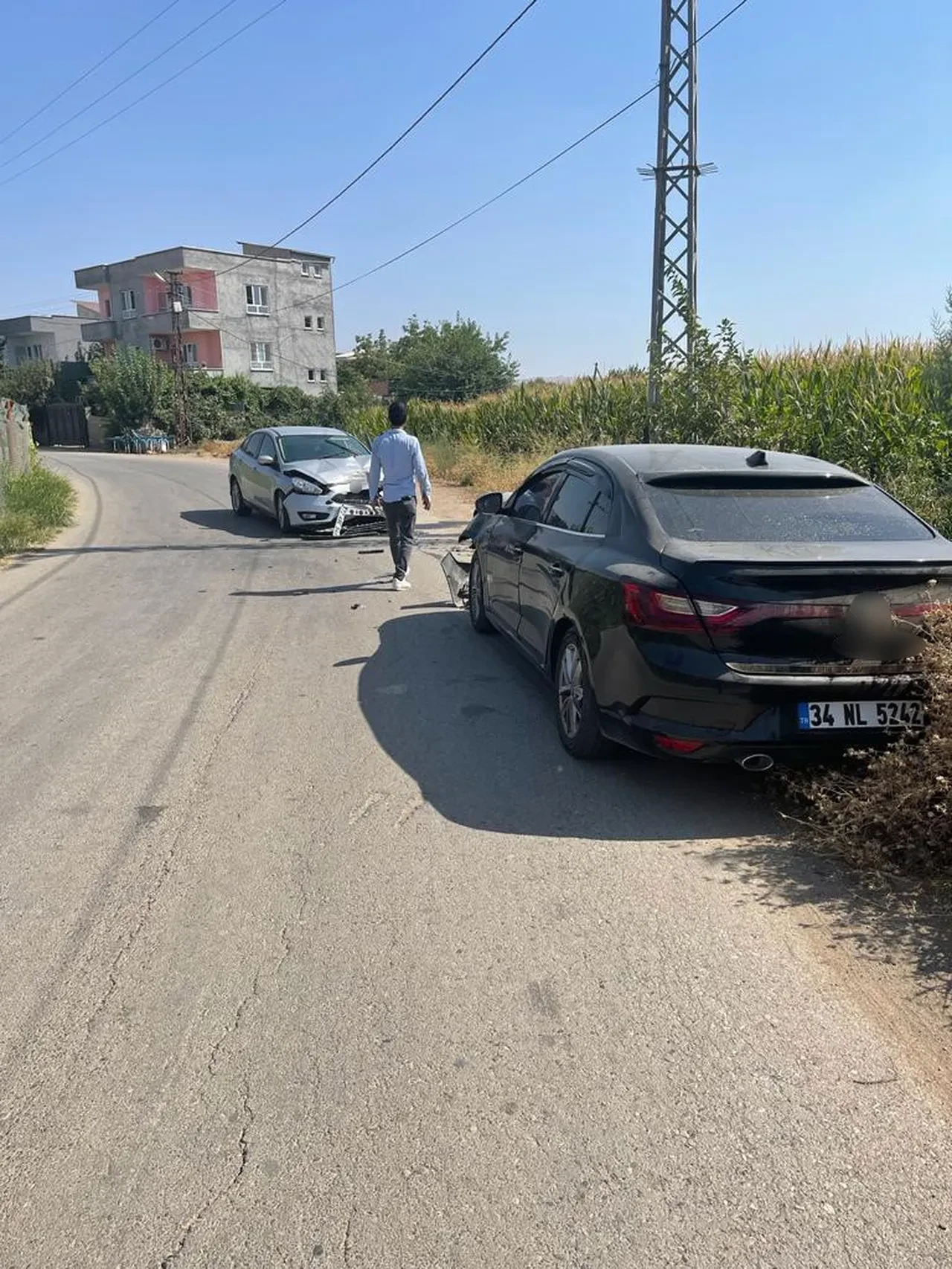 Sahte araç kazalarıyla sigorta vurgunu: 43 gözaltı