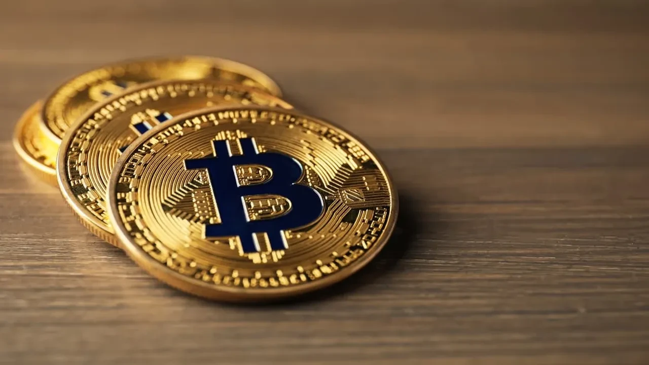 Bitcoin'de 100 bin dolar hayali suya mı düşüyor? Yıl sonu için çarpıcı tahmin!