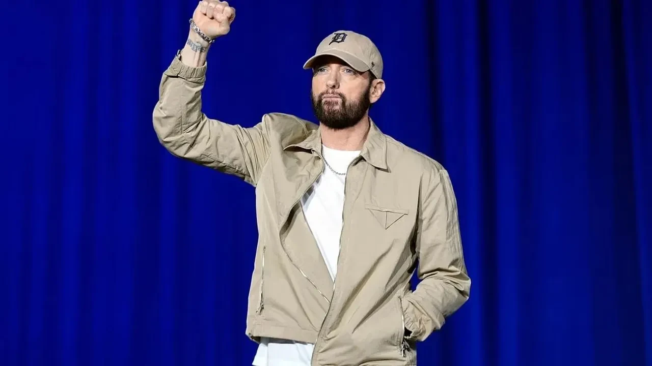 Eminem’e yakınından darbe! En gizli sırlarını 50 bin dolara sattı