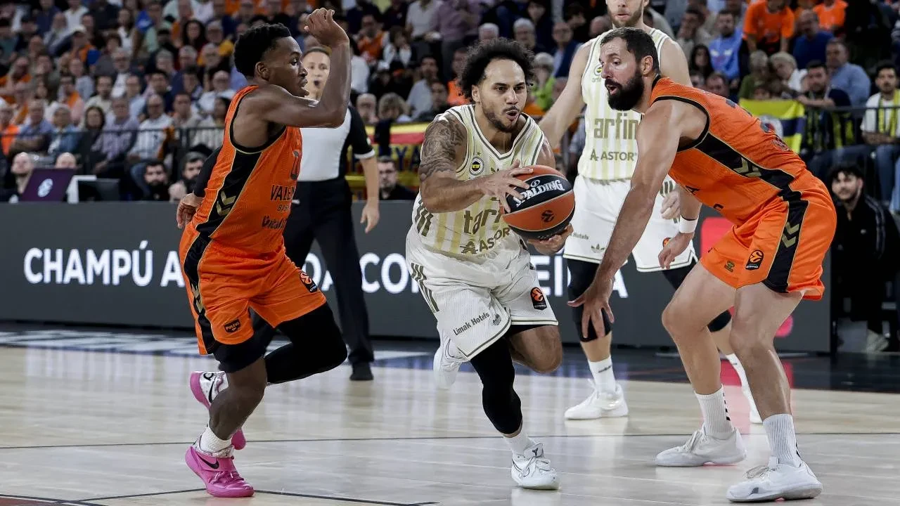 Fenerbahçe Tarfin, Valencia'ya mağlup oldu! Sarı-lacivertliler, 2. kez kaybetti
