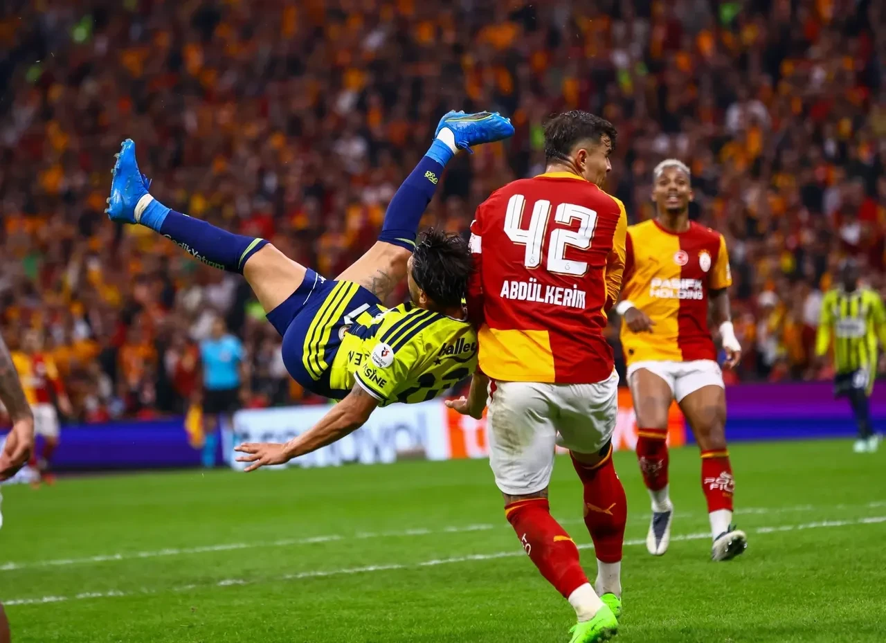 Galatasaray'da Aleksey Batrakov şoku! Avrupa devleri peşine düştü