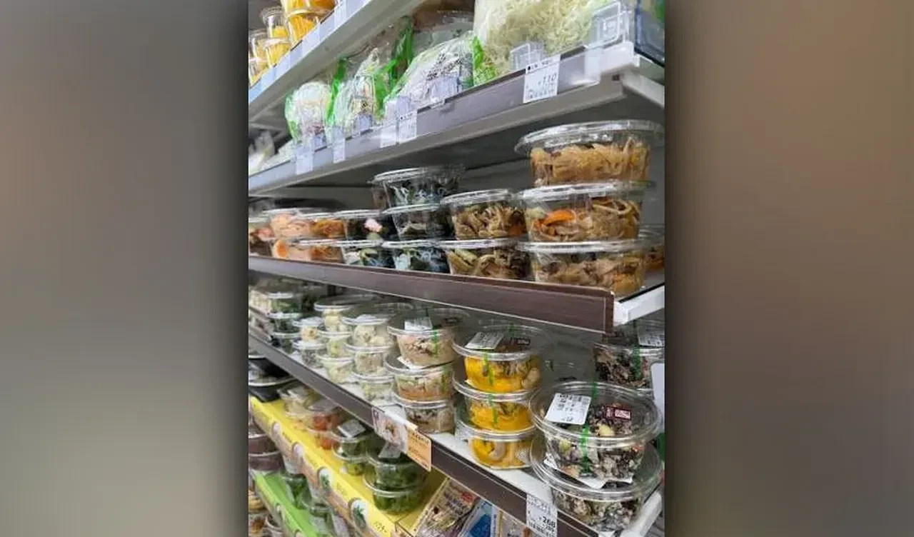 Hükümet çağrı yaptı, İngiliz halkı market raflarını boşalttı! Radyo ve el feneri satışı da rekor kırdı