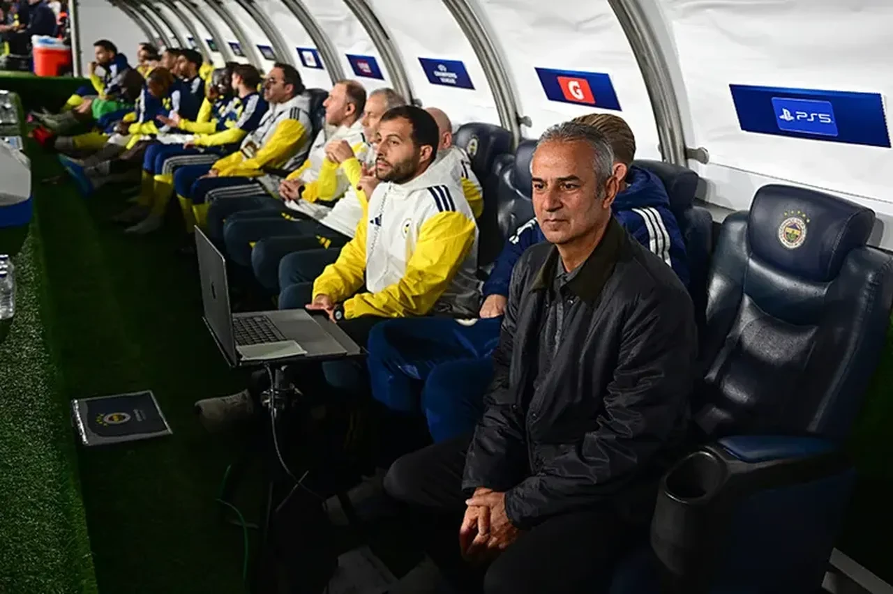 İsmail Kartal’a veda mesajları yağdı: 4 yıldızdan dikkat çeken paylaşımlar!