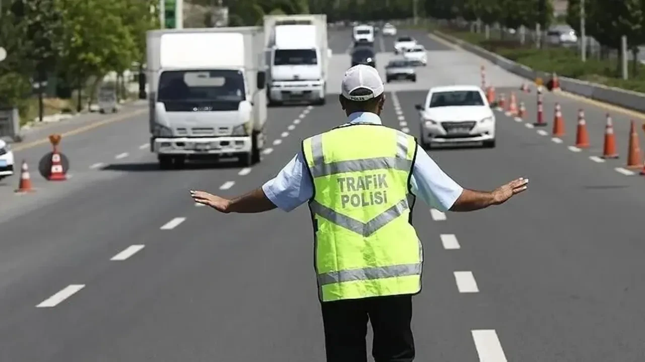 İstanbul’da yarın bazı yollar trafiğe kapalı olacak