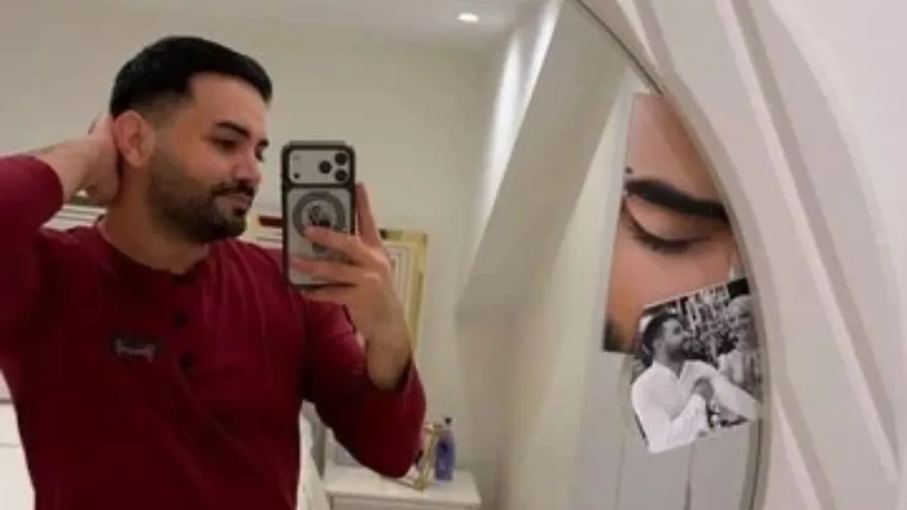 Kadir Ezildi’nin yatak odasında paylaştığı fotoğraf dikkat çekti! Aynadaki ayrıntı