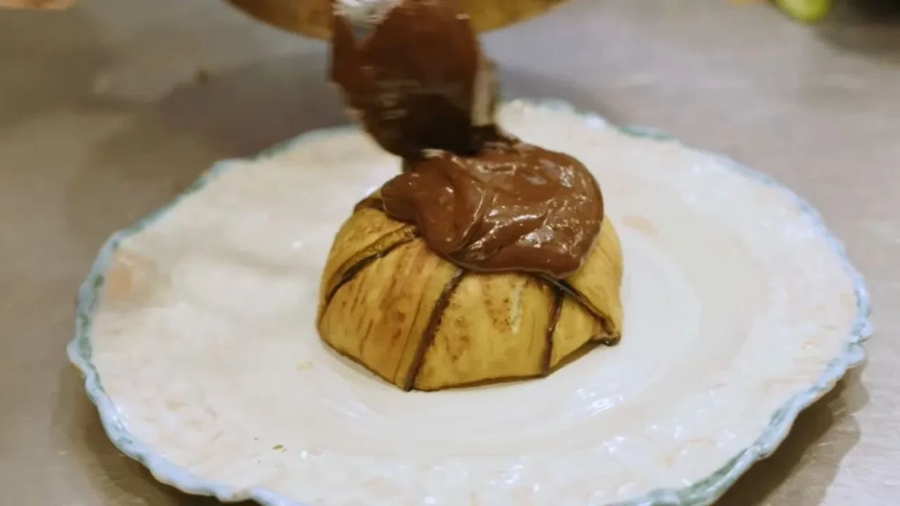 MasterChef çikolatalı patlıcan tatlısıyla şaşırttı! Patlıcan ve çikolata aynı tabakta