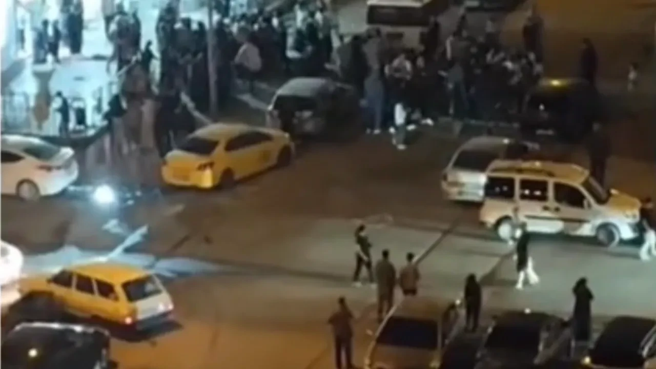 Nişan töreni savaş alanı gibi oldu: Davetliler birbirine girdi