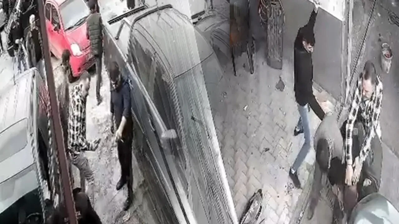Sanayide feci kavga: Demir sopalarla öldüresiye darbettiler