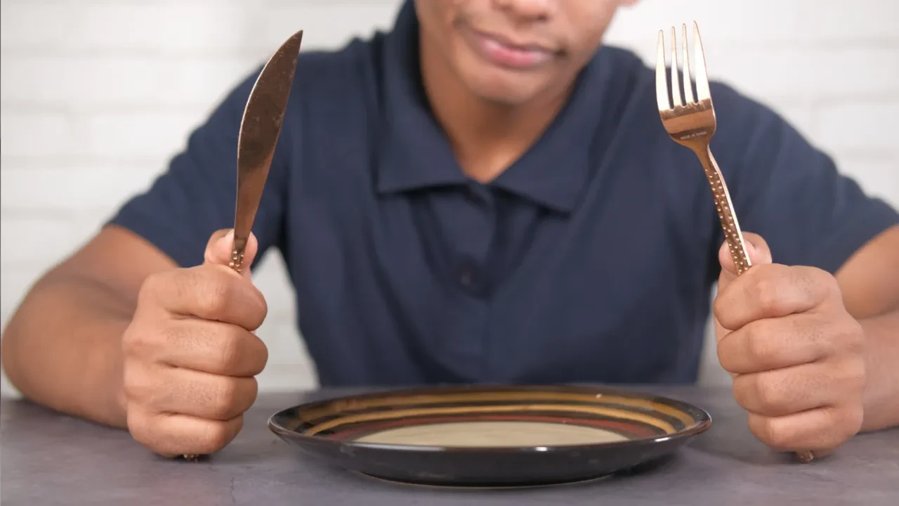 sürekli yemek yeme isteği