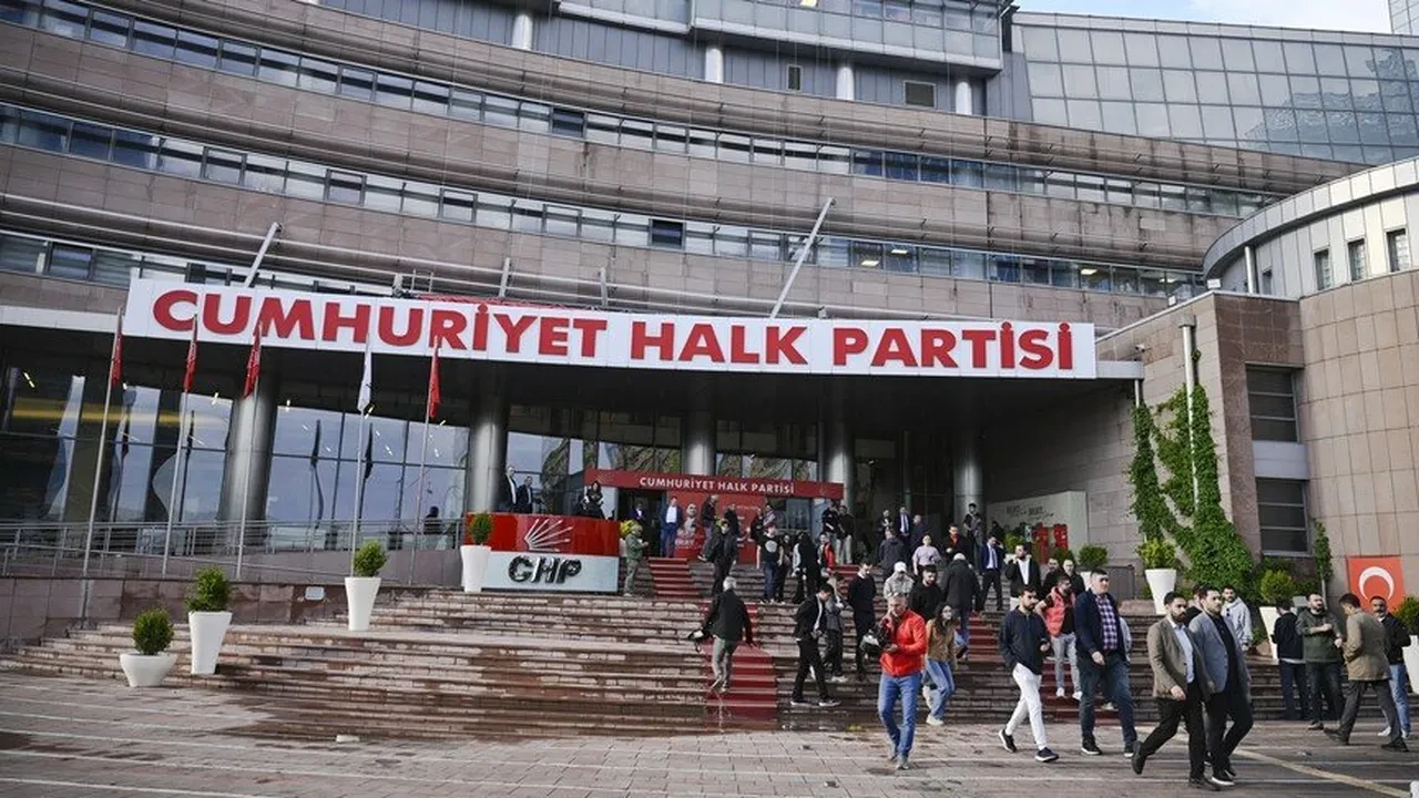 CHP kurultay takvimi ertelendi! İşte kurultay için beklenen en yakın tarih